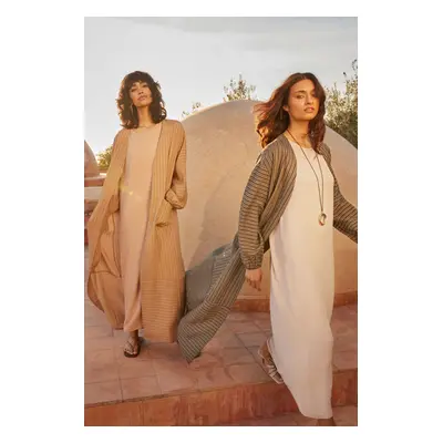 Trendyol Camel Long Linen Look Striped Woven Cap & Abaya & Abaya