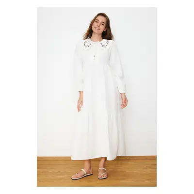 Trendyol Ecru Collar Embroidered Half Patch Linen Look Woven Dress