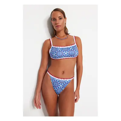 Trendyol geometrikus mintás hímzett magas szárú bikini alsó