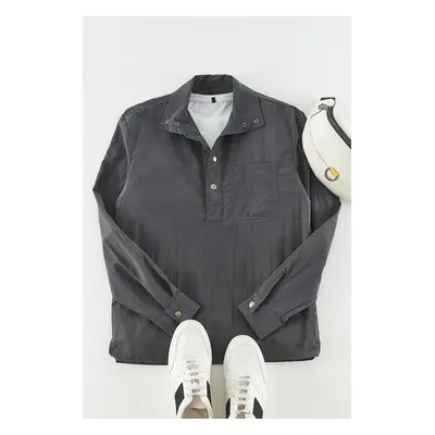 Trendyol Limited Edition Anthracite Relaxed Fit Half Patch Parachute Technical Fabric Shirt