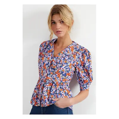 Trendyol Purple Flower Patterned Short Sleeve Fitted Woven Shirt