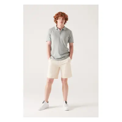 Avva Men's Cream Textured Cotton Shorts