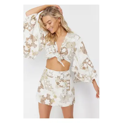 Trendyol Floral Patterned Crop Woven Flounce Linen Look Blouse