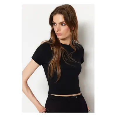 Trendyol Black Piping Detailed Crew Neck Crop Ribbed Elastic Knitted Blouse