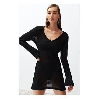 Trendyol Black Fitted Mini Knitwear Beach Dress