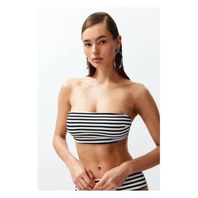 Trendyol Black-White Strapless Textured Hipster Bikini Top