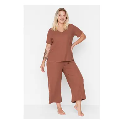 Trendyol Curve Brown Ribbed V-Neck Capri Length Knitted Pajama Set