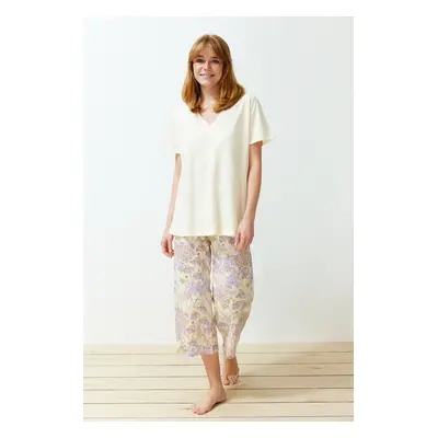 Trendyol Yellow Floral Capri Knitted Pajama Set