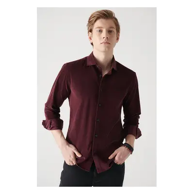 Avva Men's Burgundy Velvet Buttoned Collar Cotton Regular Fit Shirt