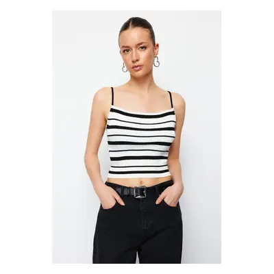 Trendyol Black Strap Crop Knitwear Blouse