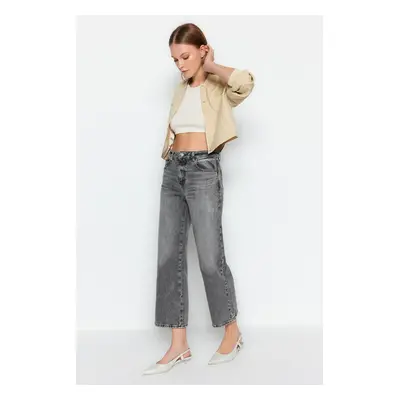 Trendyol Anthracite Normal Waist Crop Straight Jeans