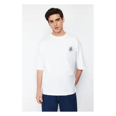 Trendyol Ecru Oversize Embroidered 100% Cotton T-Shirt