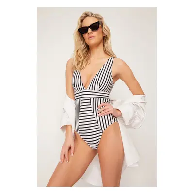 Trendyol Black-White V-Neck Collar Regular Swimsuit