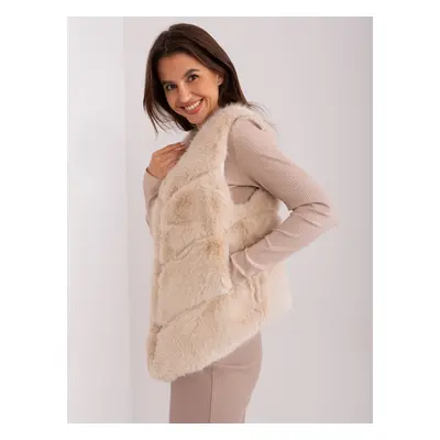 Beige fur vest with pockets