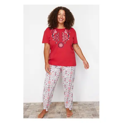 Trendyol Curve Red Geometric Patterned Knitted Pajamas Set