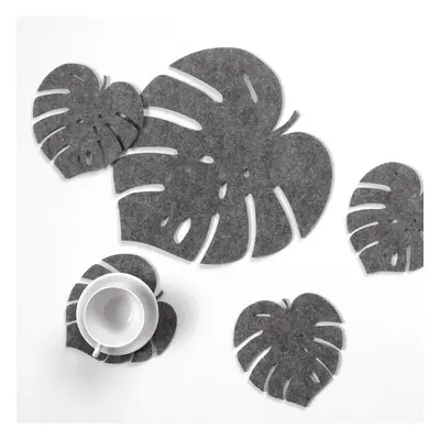 Bertoni Home Unisex's 1+4 Heart Shaped Table Pads Set