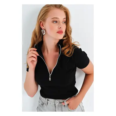 Trend Alaçatı Stili Women's Black Front Zippered Crop Blouse