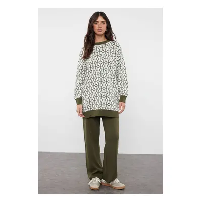 Trendyol Khaki Geometric Patterned Sweater-Pants Knitwear Set