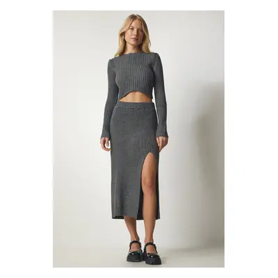 Happiness İstanbul Women's Dark Gray Ribbed Crop Skirt Knitwear Suit