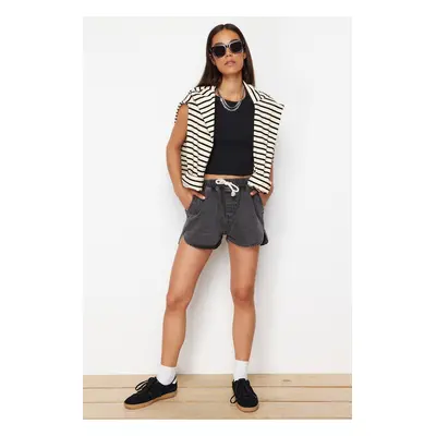 Trendyol Black Elastic Waist High Waist Denim Shorts