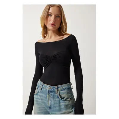 Happiness İstanbul Women's Black Chest Detail Fine Knitwear Blouse