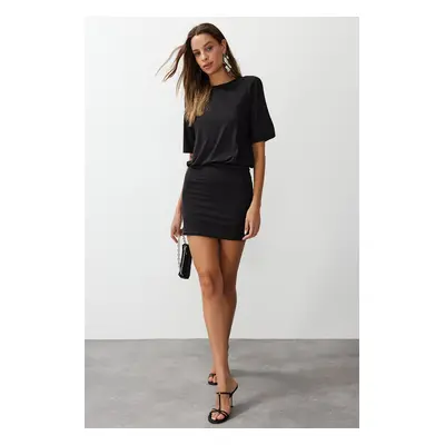 Trendyol Black Soft Fabric Fitted/Fitted Short Sleeve Stretchy Knitted Mini Pencil Dress