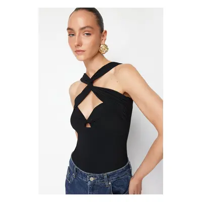 Trendyol X Zeynep Tosun Black Knitted Cut Out/Window Detailed Bodysuit