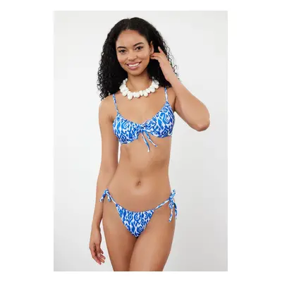 Trendyol Geometric Patterned Balconet Tunnel Regular Bikini Set