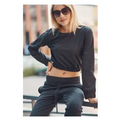 Monochrome women's tracksuit in black