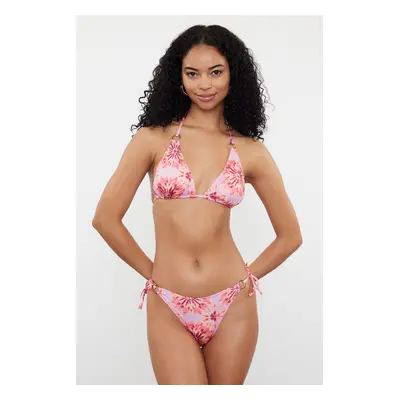 Trendyol Floral Patterned Triangle Accessory Bikini Top