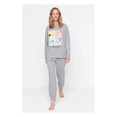 Trendyol Gray Cotton Printed Knitted Pajama Set