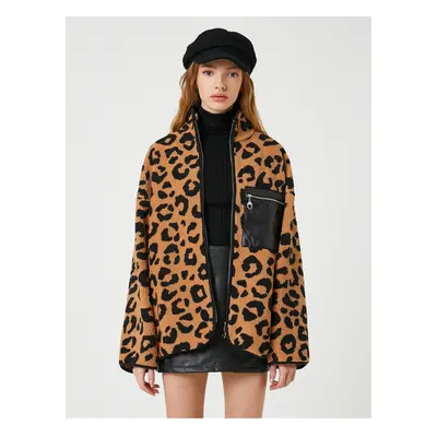 Koton Leopard Patterned Plush Zippered Sweatshirt