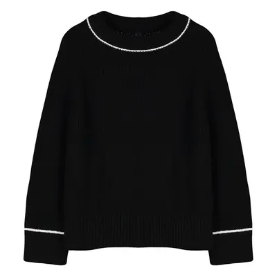 Trendyol Black Wide Fit Piping Detailed Knitwear Sweater