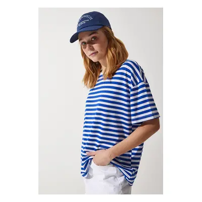 Happiness İstanbul Women's Blue Crew Neck Striped Oversize Knitted T-Shirt