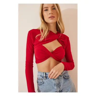 Happiness İstanbul Women's Red Cut Out Detailed Crop Sandy Knitted Blouse