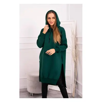 Insulated sweatshirt with slits on the sides of dark green color