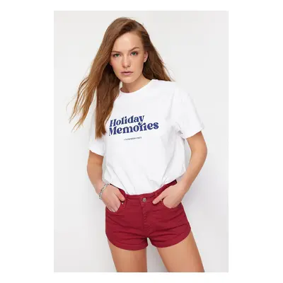 Trendyol Burgundy Mini Denim Shorts & Bermuda