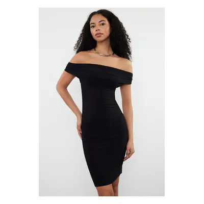 Trendyol Black Straight Fitted Stretchy Knitted Madonna Collar Dress