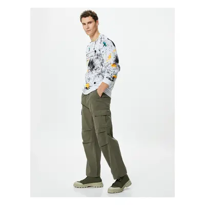 Koton The Parachute Trousers are in a loose fit with Stopper Cargo with Pocket Detail.