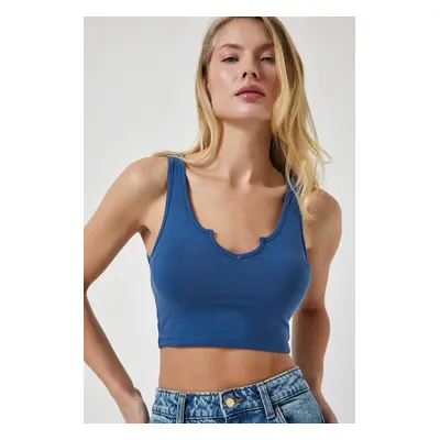 Happiness İstanbul Women's Indigo Blue Strappy Crop Knitted Blouse