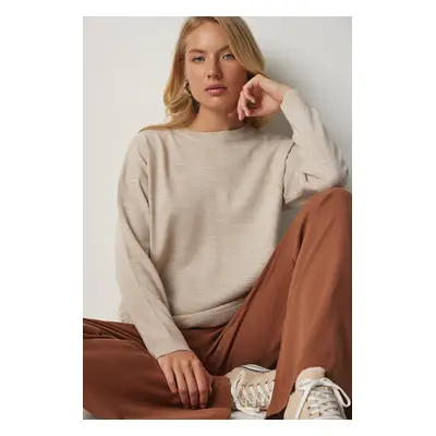 Happiness İstanbul Women's Beige Crew Neck Basic Sweater