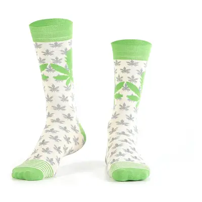 Men's cream socks with a leaf