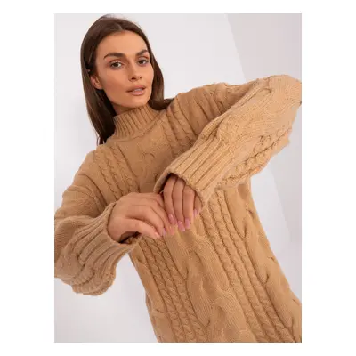 Camel, loose knitted dress up to the knees