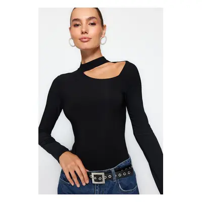 Trendyol Black Cut Out Detail Choker Neck Fitted/Situated Flexible Snaps Knitted Body