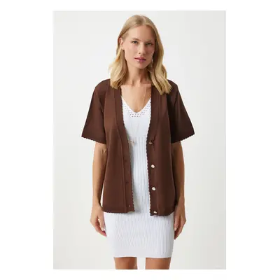 Happiness İstanbul Women's Brown Stylish Buttoned Seasonal Knitwear Cardigan