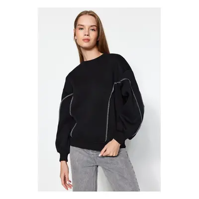 Trendyol Black Stitching Detailed Crew Neck Regular Fit Thick Inside Fleece Knitted Sweatshirt