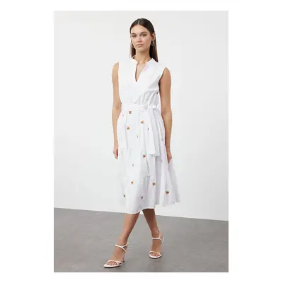 Trendyol White A-Line Embroidered Midi Woven Dress