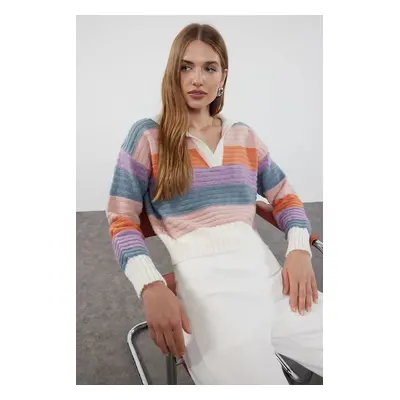 Trendyol Ecru Soft Texture Color Block Polo Neck Knitwear Sweater