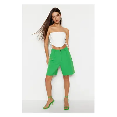 Trendyol Green Pocket Regular Fit Woven Shorts