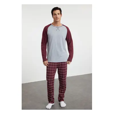 : Trendyol Claret Red - Gray Men's Regular Fit Raglan Sleeve Checked Knitted Pajama Set